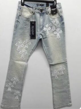 Kloud9 Light Wash Jeans with White Cross Appliqués Sz 34